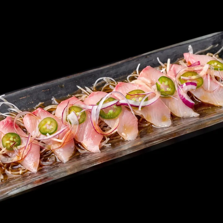 Hamachi Usuzukuri